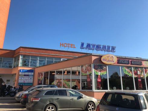 PHOTO-2018-05-21-18-41-31