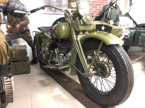 PHOTO-2018-06-10-04-27-04