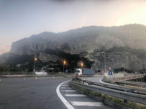 PHOTO-2018-09-07-08-52-21 3